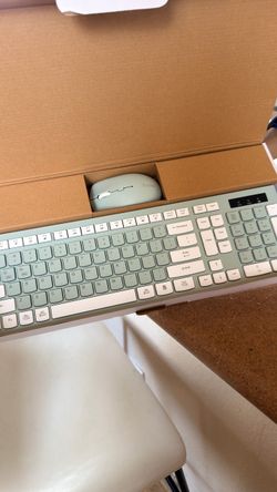 Wireless keyboard and mouse