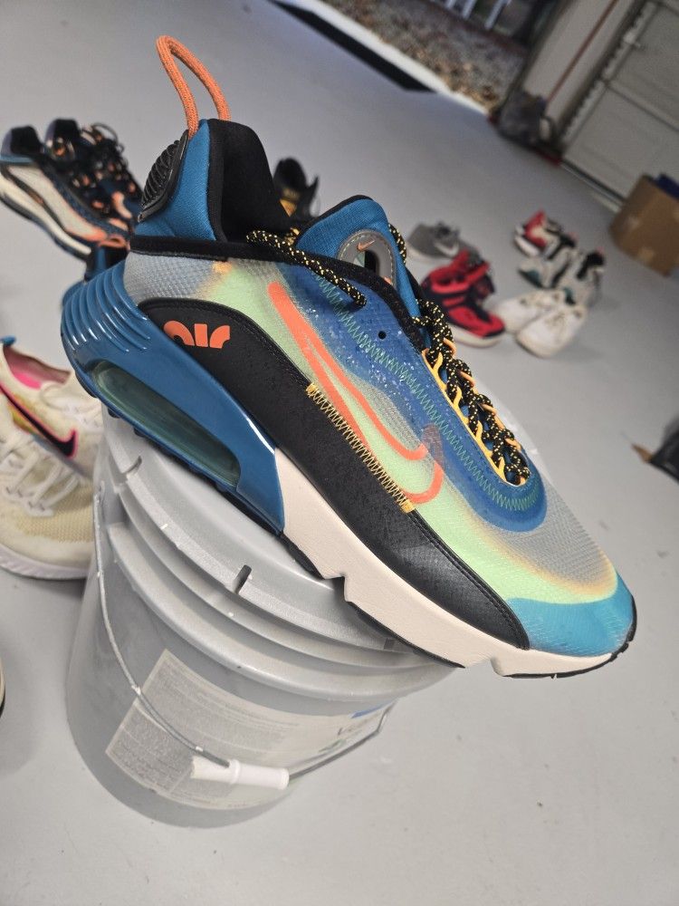 Nike Air Max 2090 "Green Abyss "