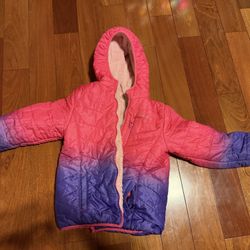 Eddie Bauer girl size 10-12 reversible puffer 