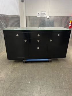 Sideboard cabinet