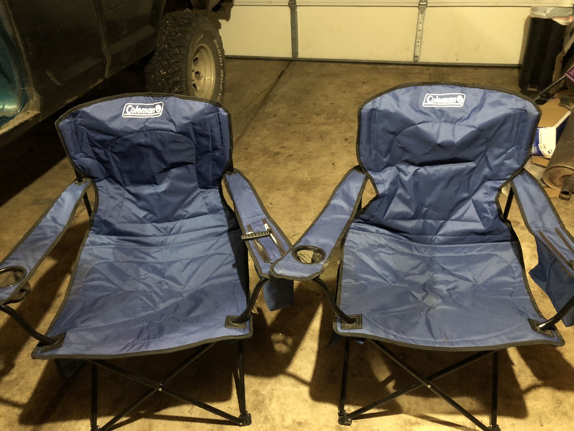 Camp chairs with side coolers