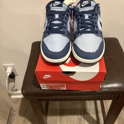 Nike Dunk Low Retro SE  Sz 9