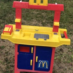 McDonald’s Pretend Play Food Drive Thru