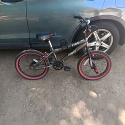 "*Like New Kids Bike*" 