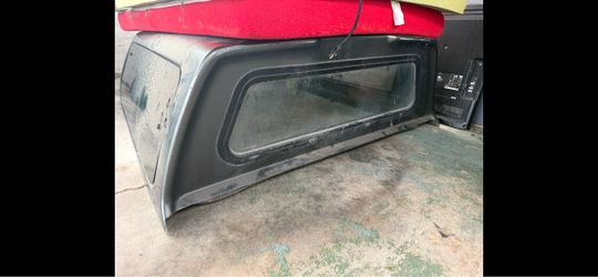 Leer camper shell