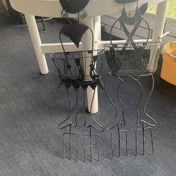 Yard Stakes
