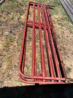 3 Heavy Duty Livestock Panels 4Ft Tall 12 Ft Wide $250