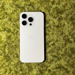 iPhone 15 Pro | 256GB | White Titanium | Factory Unlocked