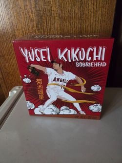 Yusei Kikuchi Bobbleheads (2 available)
