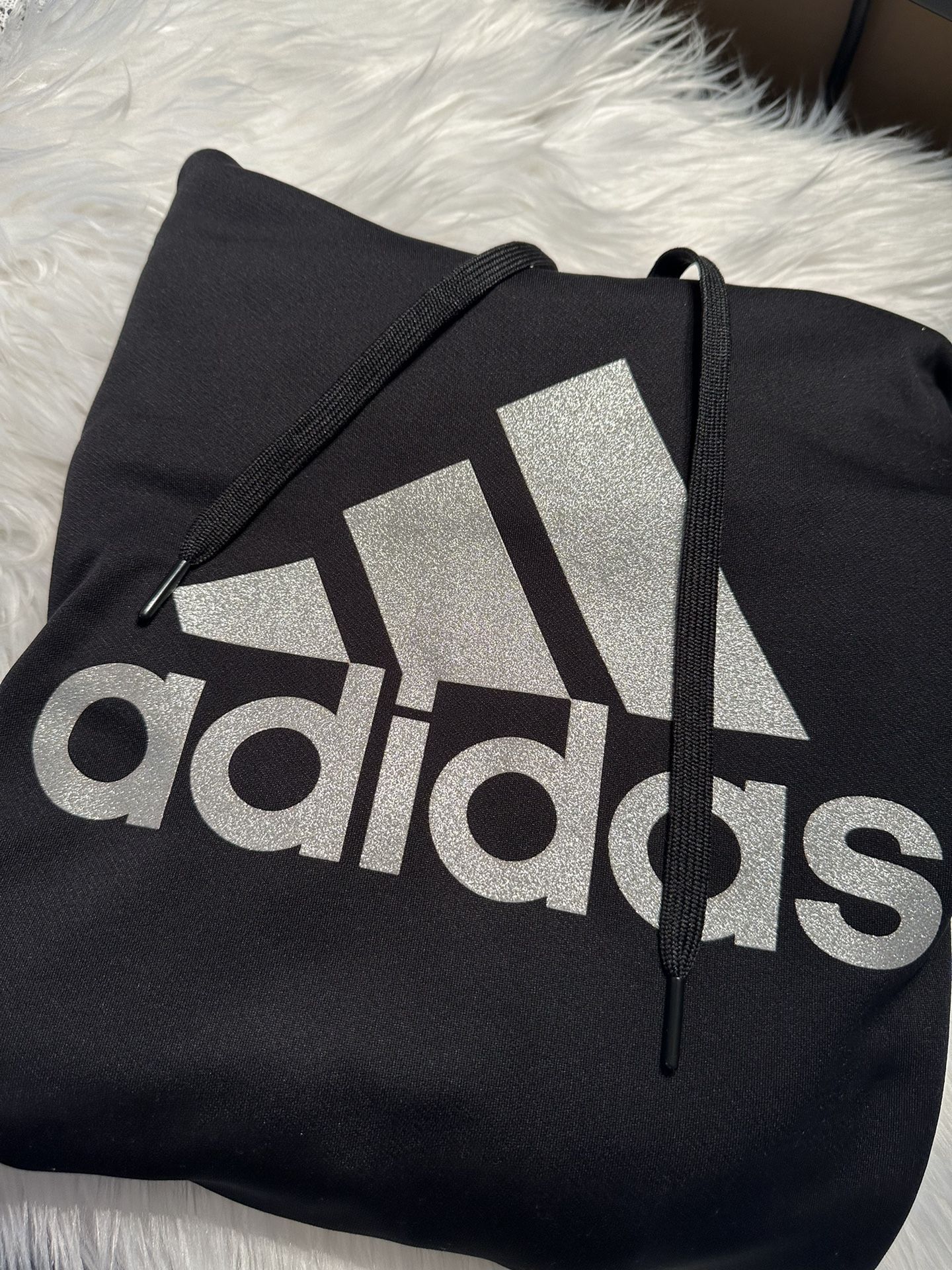 Adidas glitter Logo Sweater