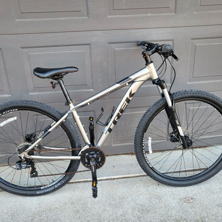schwinn jaguar 7 speed bicycle blue book Schwinn Jaguar Women's 26 Cruiser Bicycle  Hi-Ten Frame #2270588