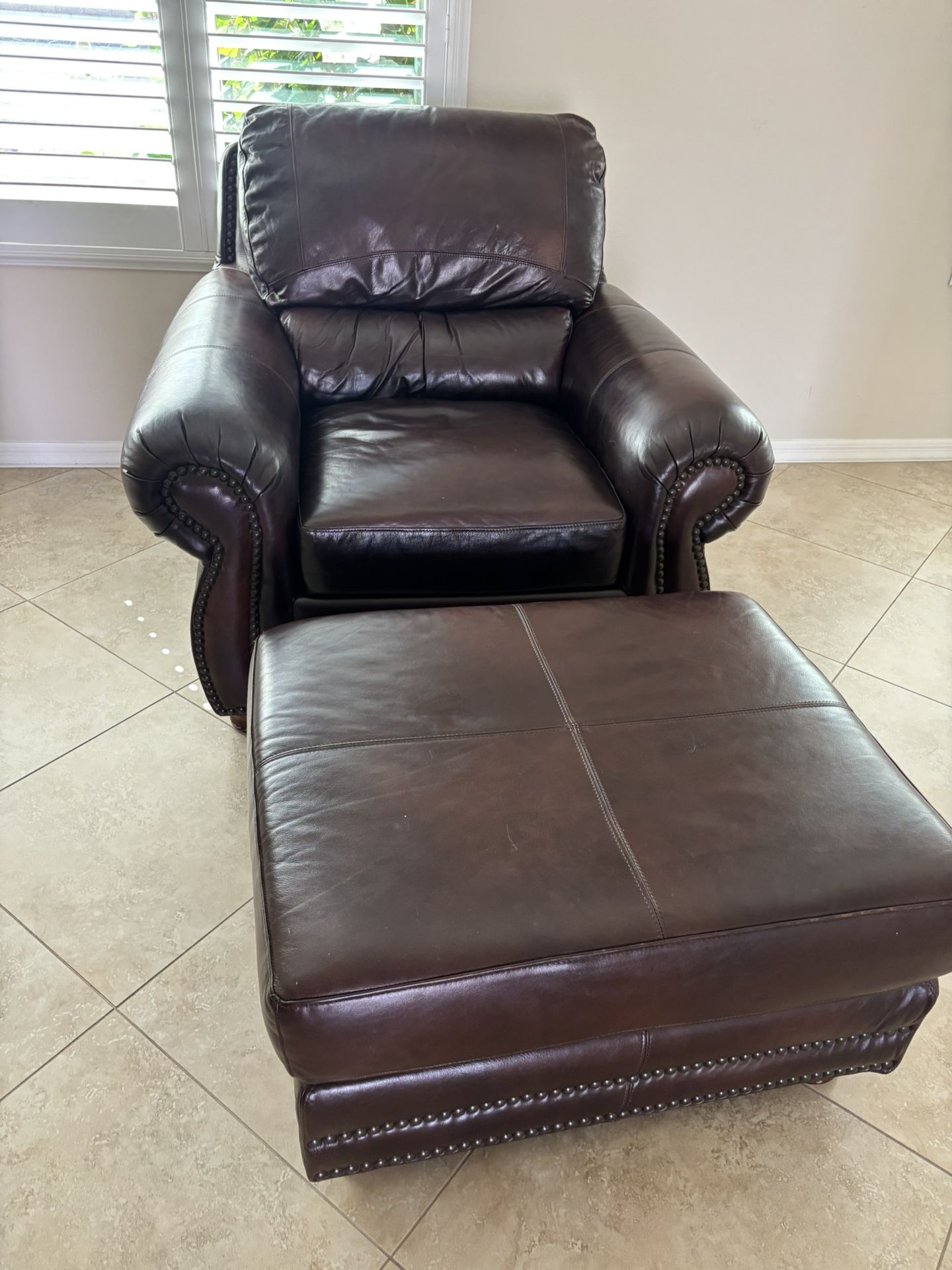 Large Leather Chair With Ottoman
