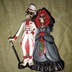 Gothic Wedding Skeleton Couple Dia de los Muertos Day of the Dead Figurine