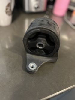 Rear Motor Mount Honda Civic 01-05