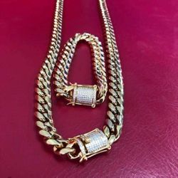 12MM Cuban Link Set 14K Gold Plated Doesn't Loses Color 