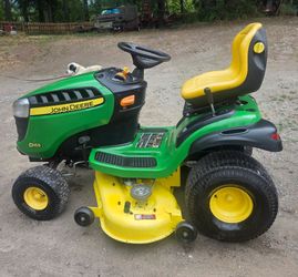 JOHN DEERE D155 W/ 48IN DECK 24HP. 132 HOURS