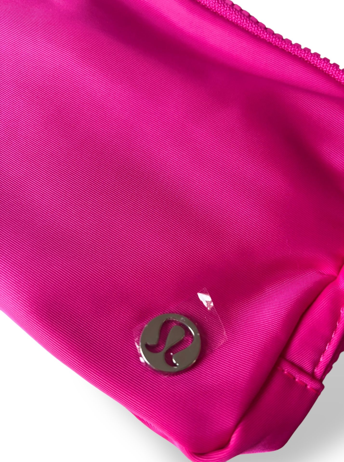 NWT Lululemon “Sonic Pink” Everywhere Belt Bag