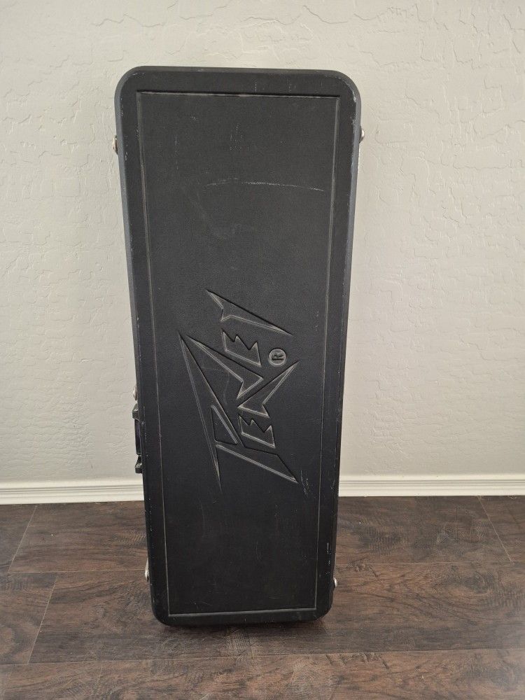 Peavey Strat Shaped Electric Guitar Case (Trades Okay)