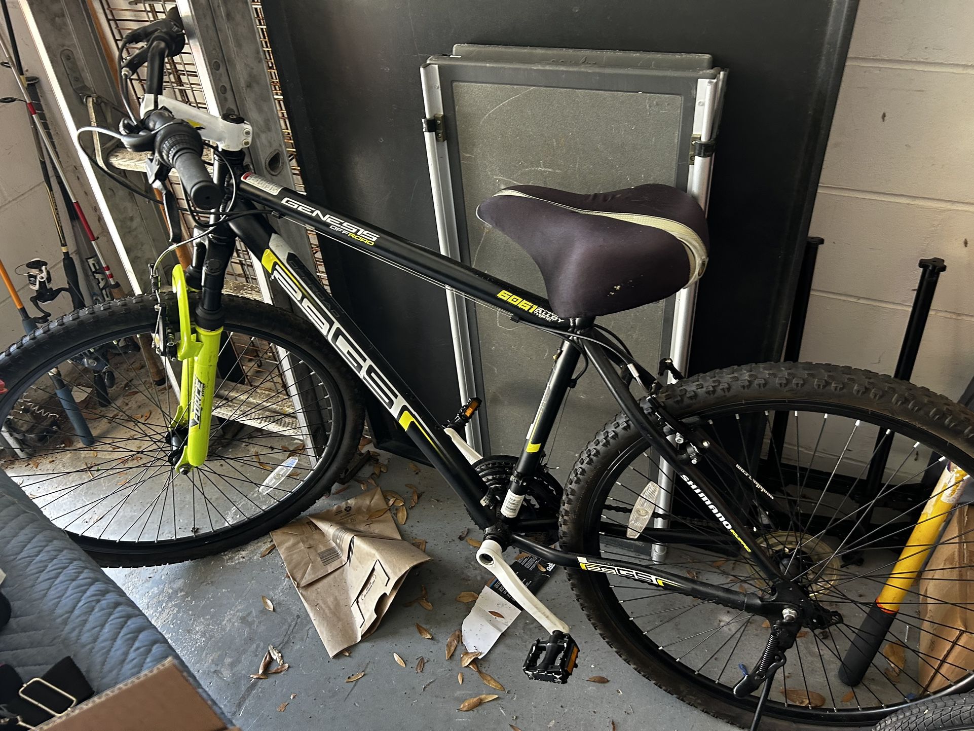 Bike Mountain Genisis Off Road