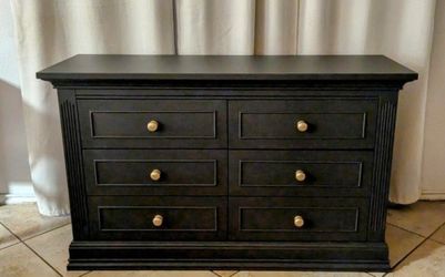 Dresser & Nightstand