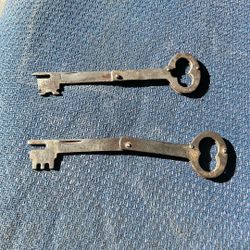 skeleton keys antique 