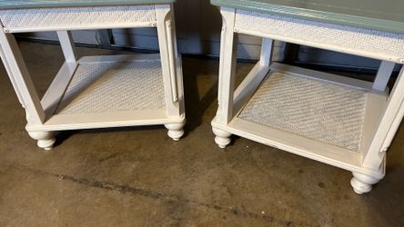 Beautiful pair of coastal cottage end tables in excellent condition.