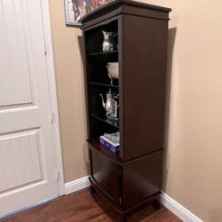 Solid Wood Decorative Cabinets 