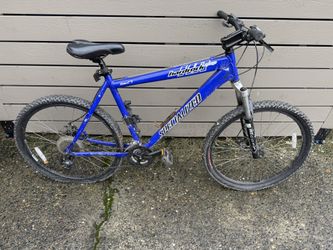 Specialized Hardrock comp Mountain Bike