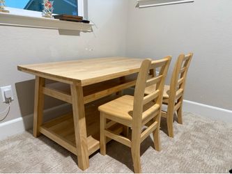 Kids study table