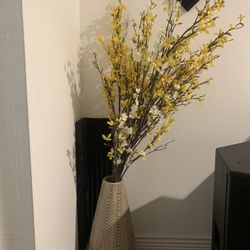 Aficial Flower And Vase