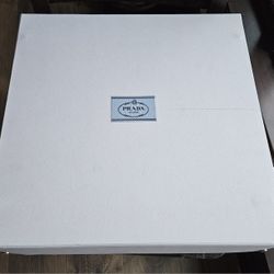 Authentic PRADA Milano Empty Gift Box w Prada Tissue Paper & Buttons ~17x17x8.5”