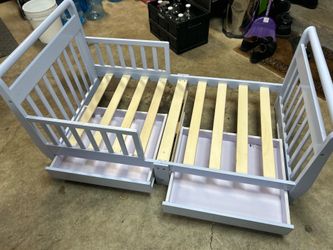 Free Toddler Bed with Storage Drawers