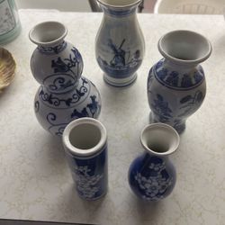 5 Piece Small Blue And White Vases