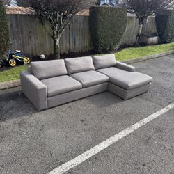 Room And Board Sectional Couch DELIVERY AVAILABLE 