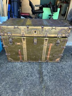 Vintage Trunk