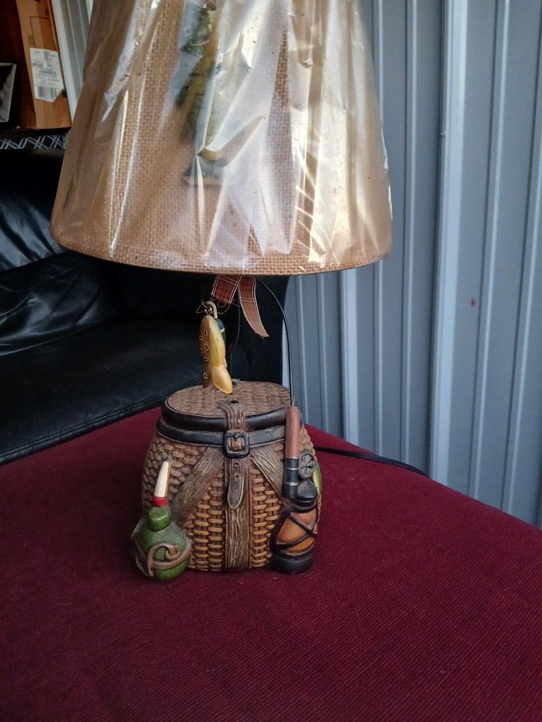 New Rustic Fishing Lure/fisherman Lovers Lamp 