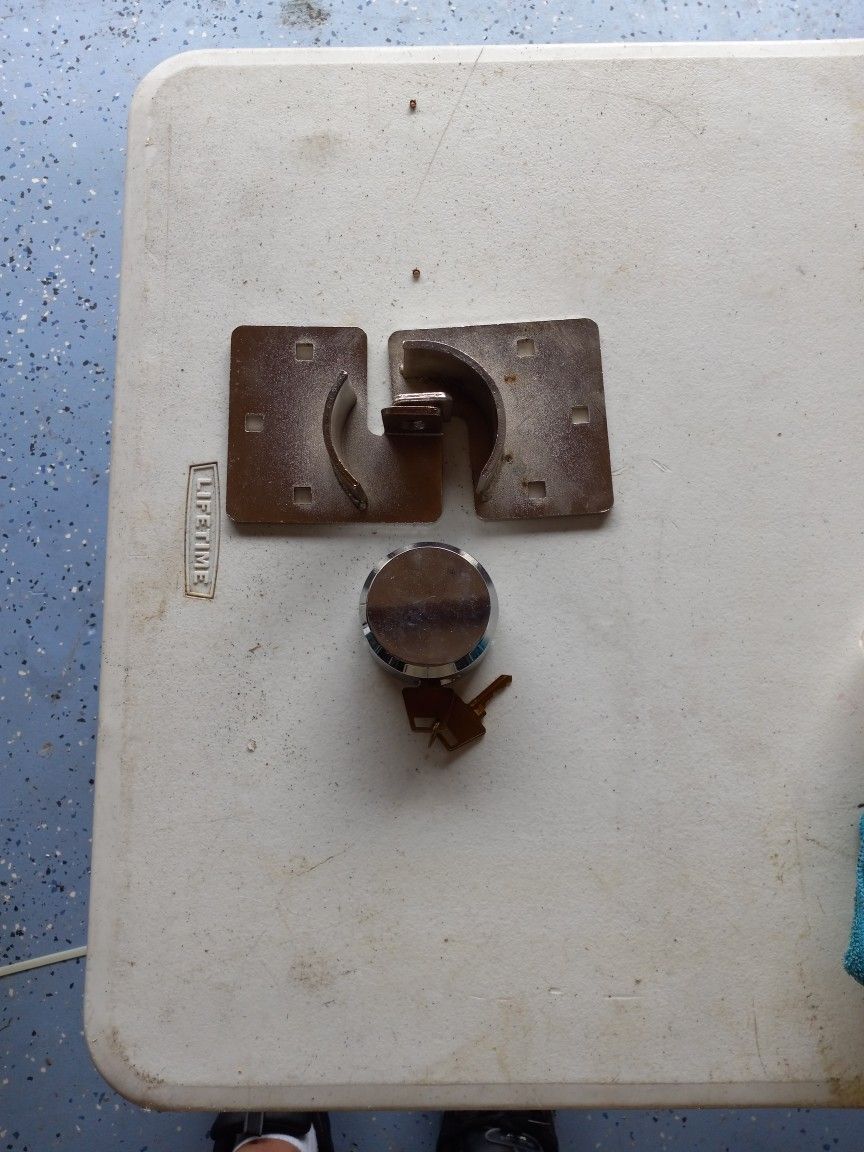 Bull Lock