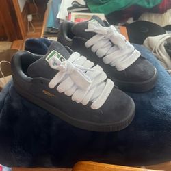 Puma Suede XL Shoes(comes With White And Grey Blue Laces)