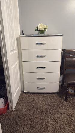 Teens Chest Drawer.