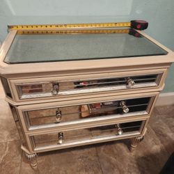 American Signature Mirrored Furniture 