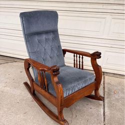 Victorian Morris Rocker Chair With Lions Head Arms