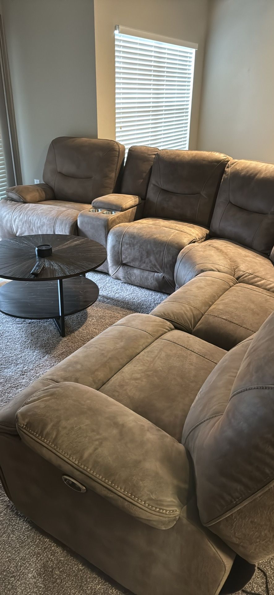 Full Set Recliner Couch 