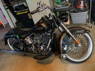 2013 Harley. Davidson Heritage Anniversary Edition
