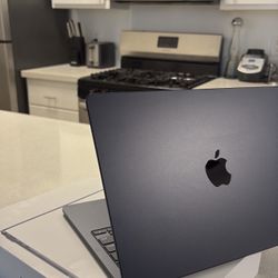 MacBook Air (13inch For Sale) 