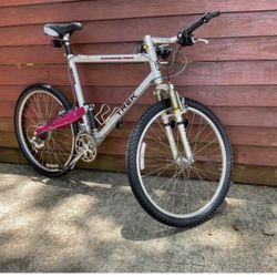 1992 Classic Trek 9500 Bicycle 