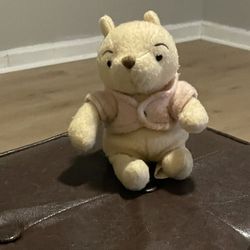 Vintage 90’s Disney Classic Winnie The Pooh Bean Bag Plush