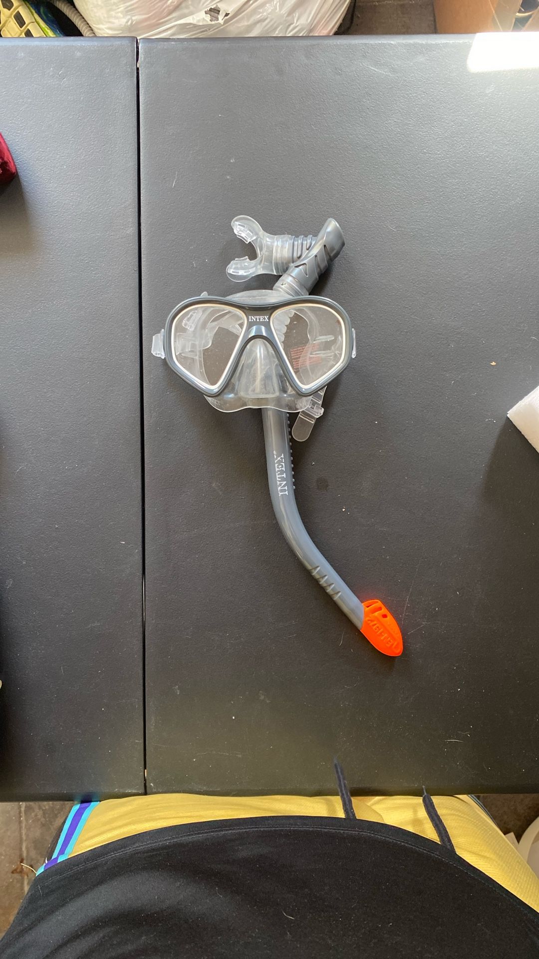 Intel Snorkel + Dive Mask
