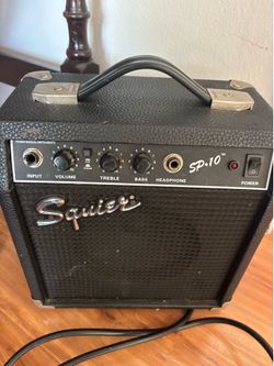 Used Fender Squier SP10 Guitar Amp