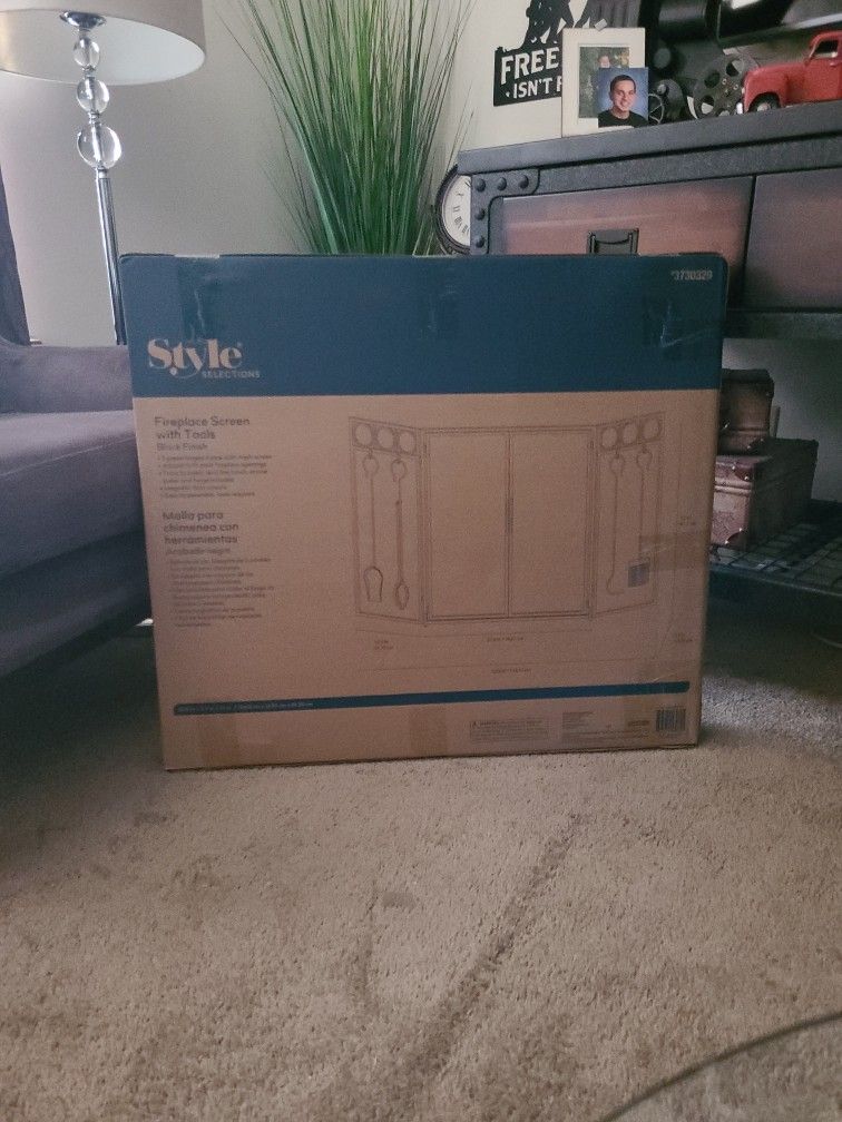 Fire Place Sceeen W/Tool Blck Finish