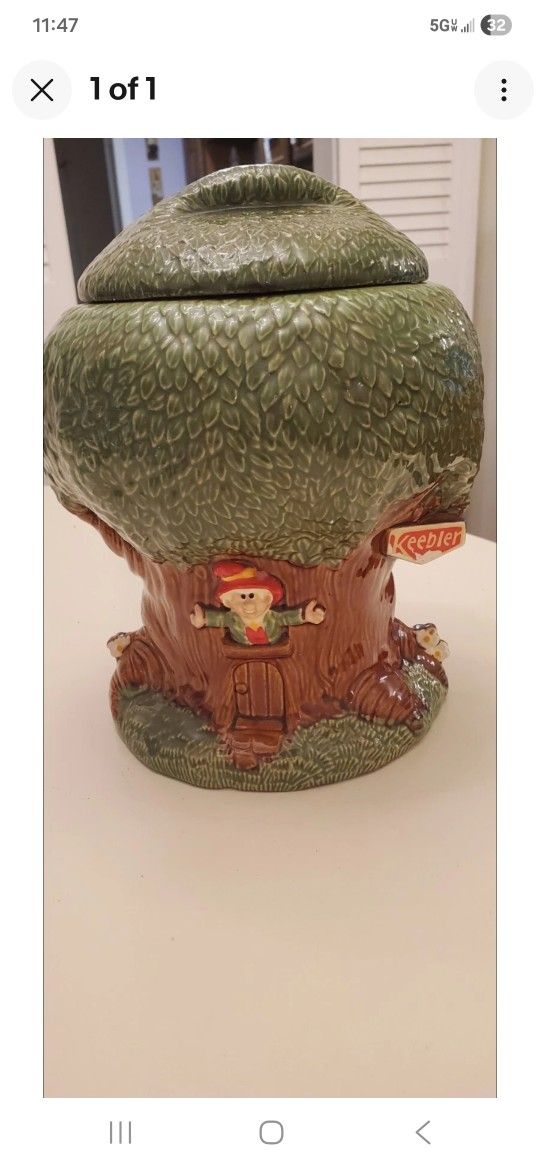 KEEBLER COOKIE JAR 1981
